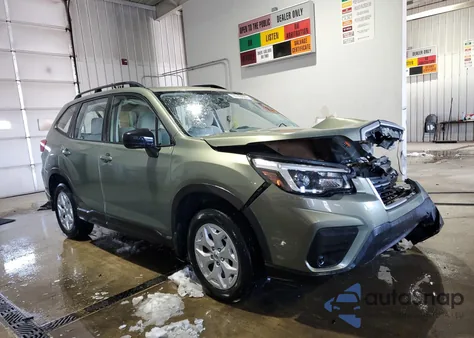 2021 Subaru Forester z USA, uszkodzony, nr VIN JF2SKADC8MH583505
